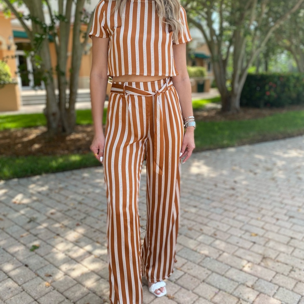 Striped Rust Two-Piece Set – Top & Wide-Leg Pants